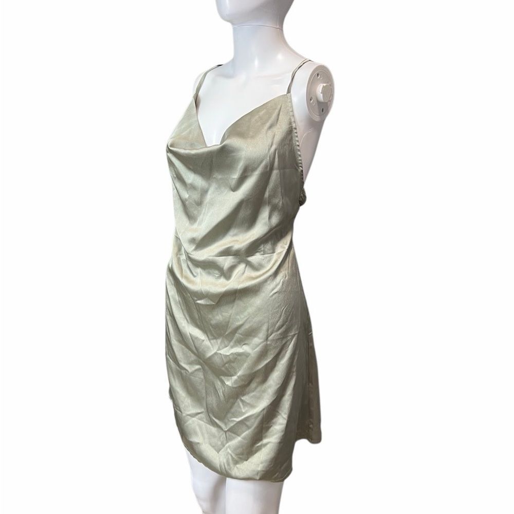 Pretty Little Thing Elegant Satin Slip Dress Green Size 10
